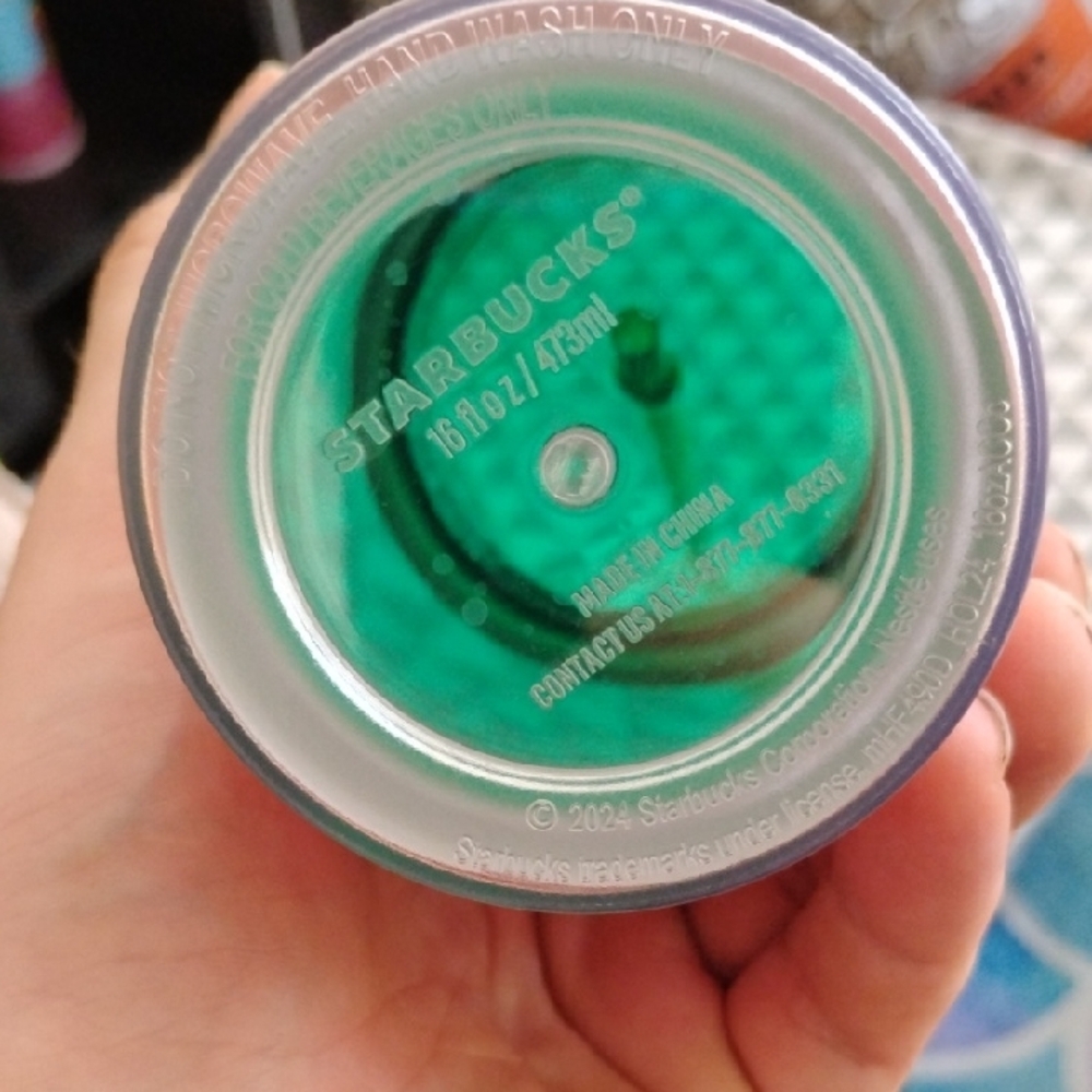 Starbucks Metallic Red Tumbler with Green Straw - Picture 4 of 4